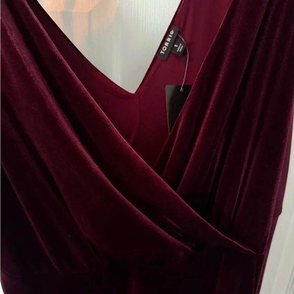 Torrid Burgundy Velvet Maxi Dress - Picture 8 of 8